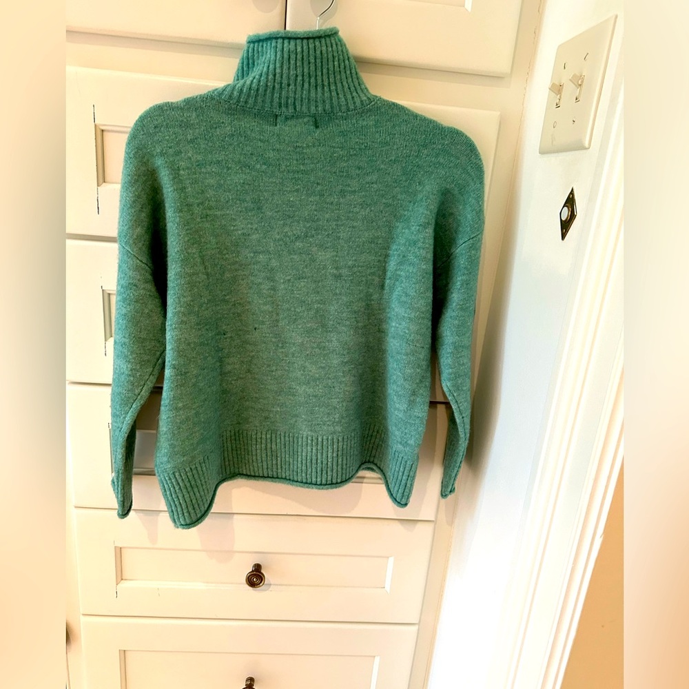 Mock turtleneck